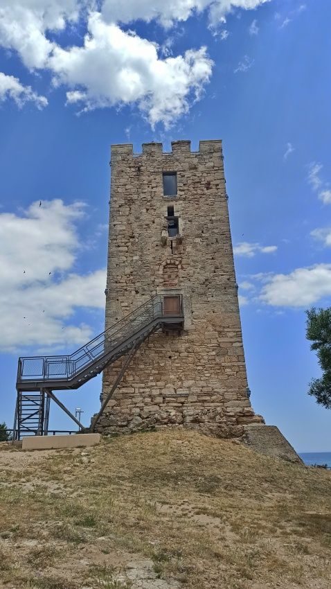 pirgos-nea-fokea-horiz